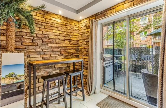 Brooklyn Spacious Space With Private Entrance, Bathroom, & Backyard - Full-Kitchen New York Exteriér fotografie