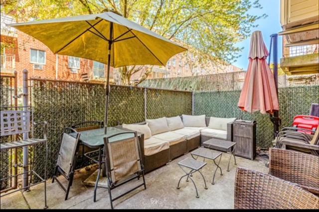 Brooklyn Spacious Space With Private Entrance, Bathroom, & Backyard - Full-Kitchen New York Exteriér fotografie